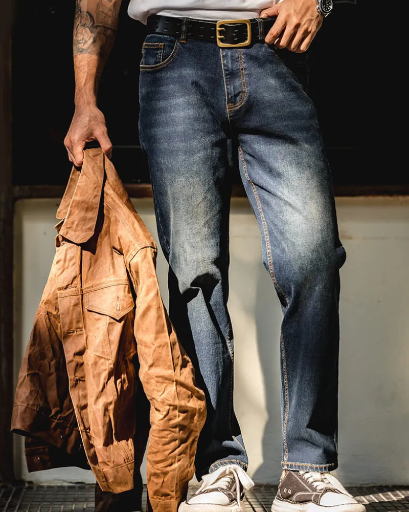 Mörkblå raka jeans i vintage-stil för herr