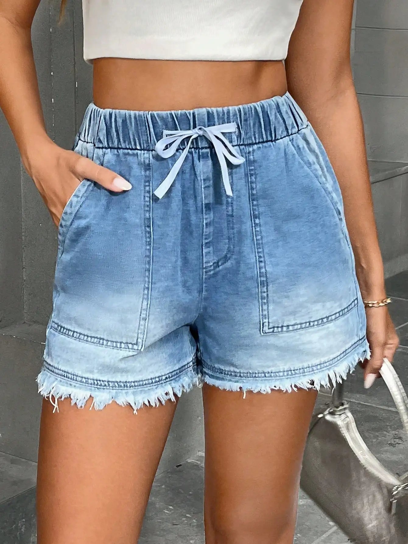 Mjuka jeans shorts med dragsko