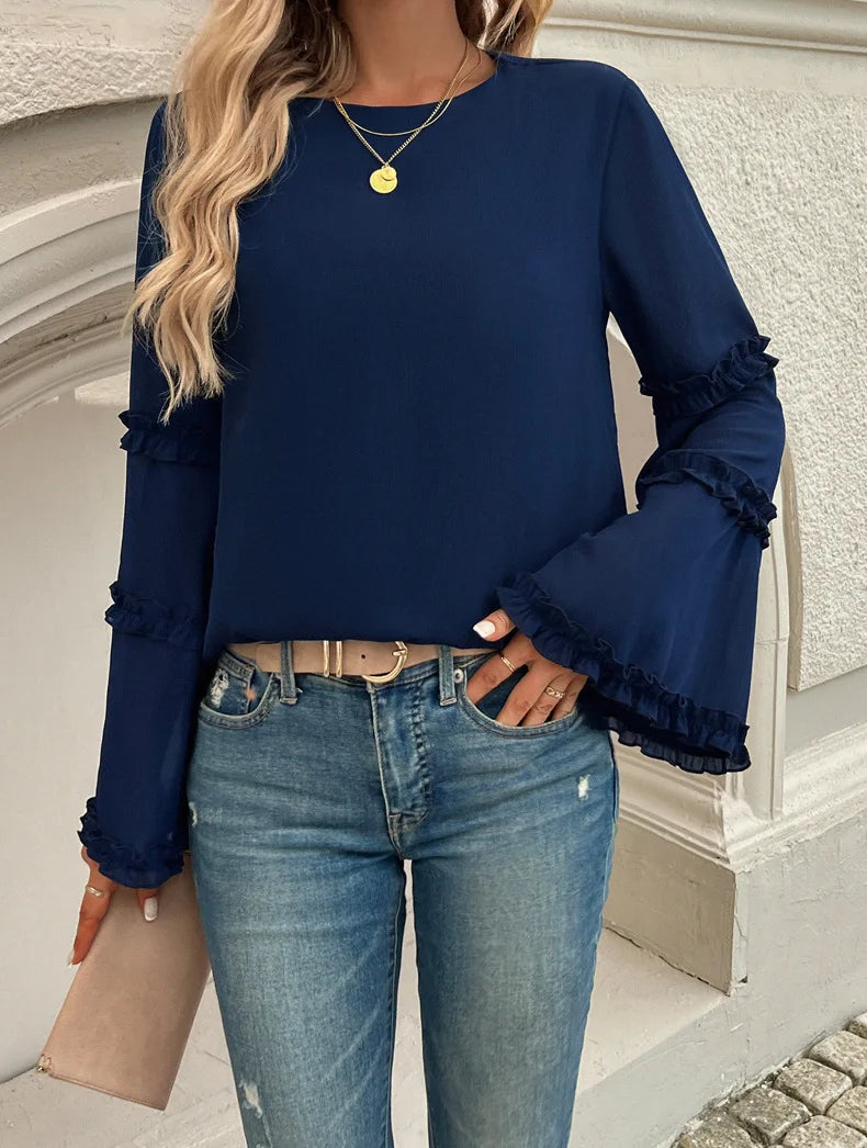 Blus med trumpetärm