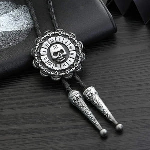 Bolo tie med dödskalle och solrosmönster Svart och silver