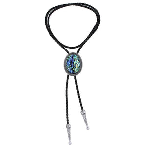 Bolo tie med snäckstenshänge i blågrönt skimrande