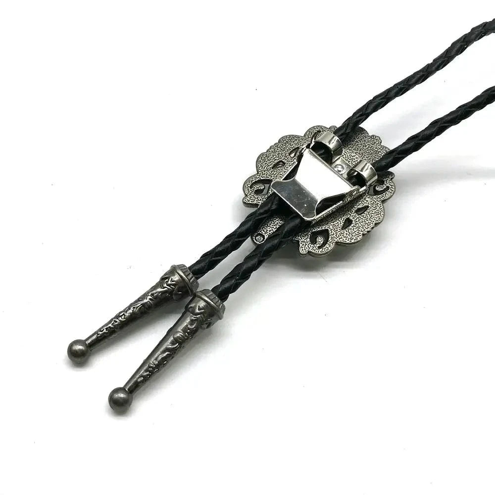 Bolo tie med svart sten och antiksilverdetaljer