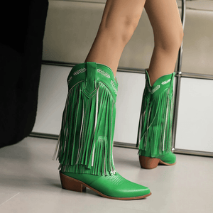 Cowboy boots mocka dam