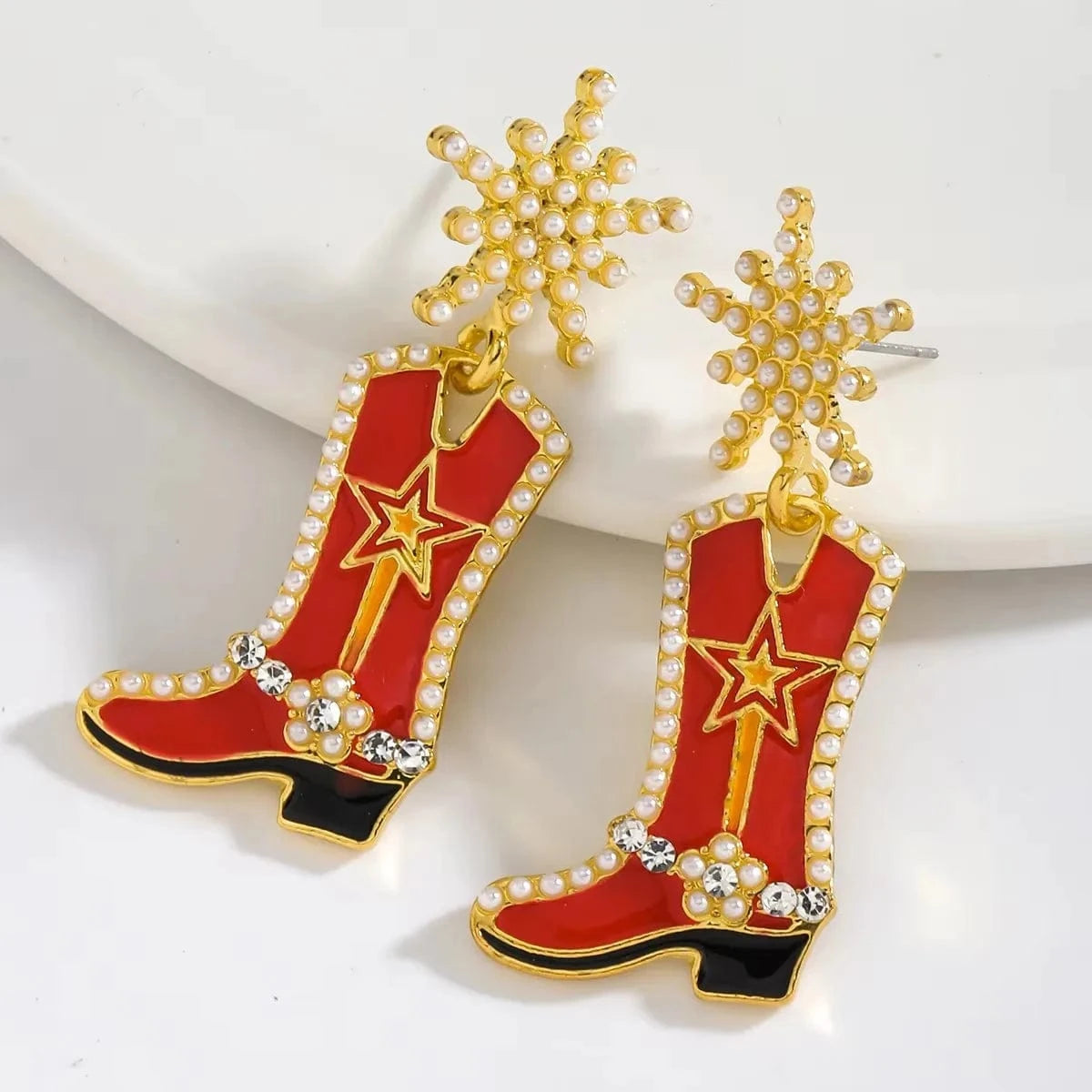 Cowboyboots-örhängen med pärlor och snöflinga