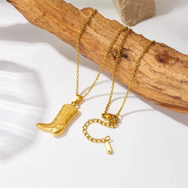 Halsband med hänge i form av en cowboyboots