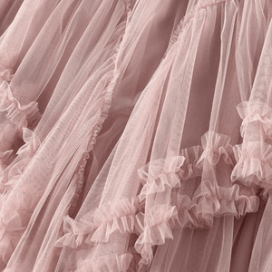 Maxikjol med kaskader av tyllvolanger