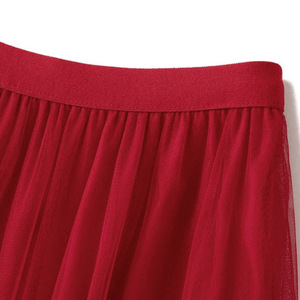 Maxikjol med kaskader av tyllvolanger