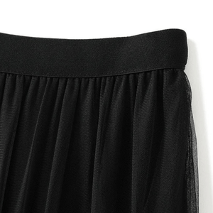 Maxikjol med kaskader av tyllvolanger