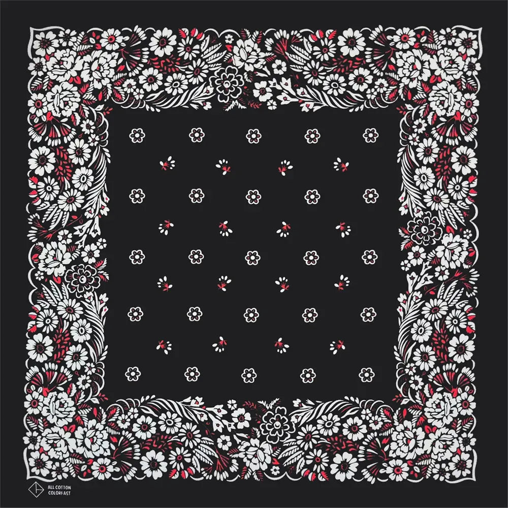 Svart bandana i bomull med vitrött blommotiv