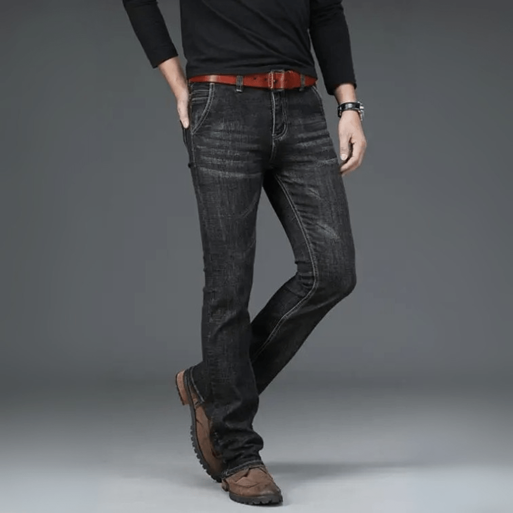 Svarta bootcut jeans herr