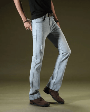 Utsvängda jeans för herr Ljusblå / 28