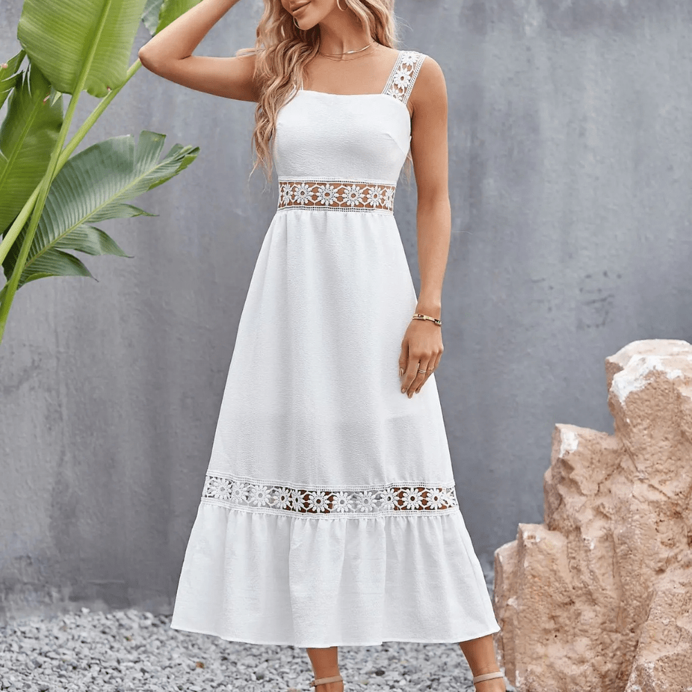 Vit klänning spets öppen rygg