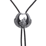 Bolo tie med vargmotiv i legering