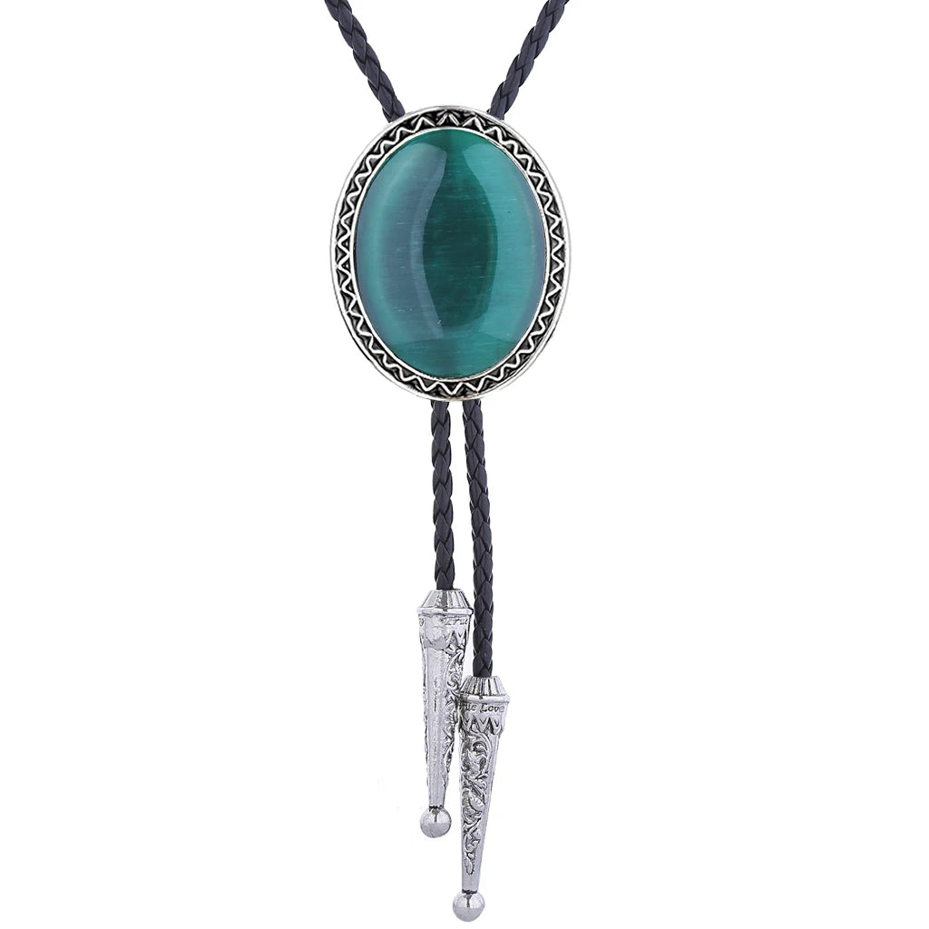 Bolo tie med blå glaskattöga och flätat lädersnöre