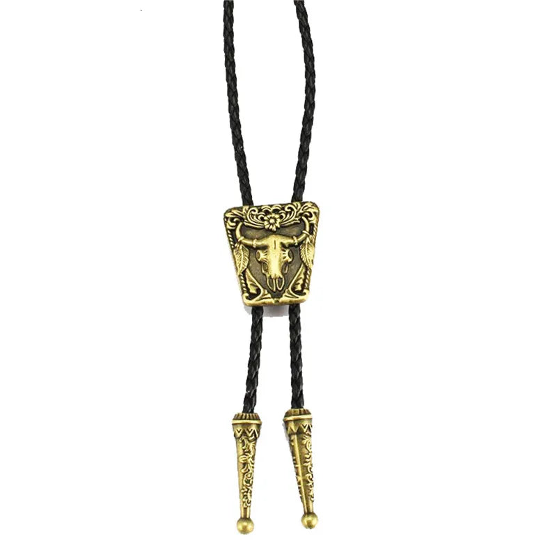 Bolo tie med oxskalle i metall och läderband