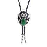 Bolo tie i silverfärgad björntassdesign med ädelstenslook