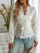 Romantisk blus med broderi