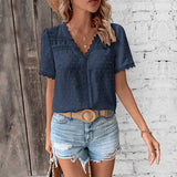 V ringad blus dam