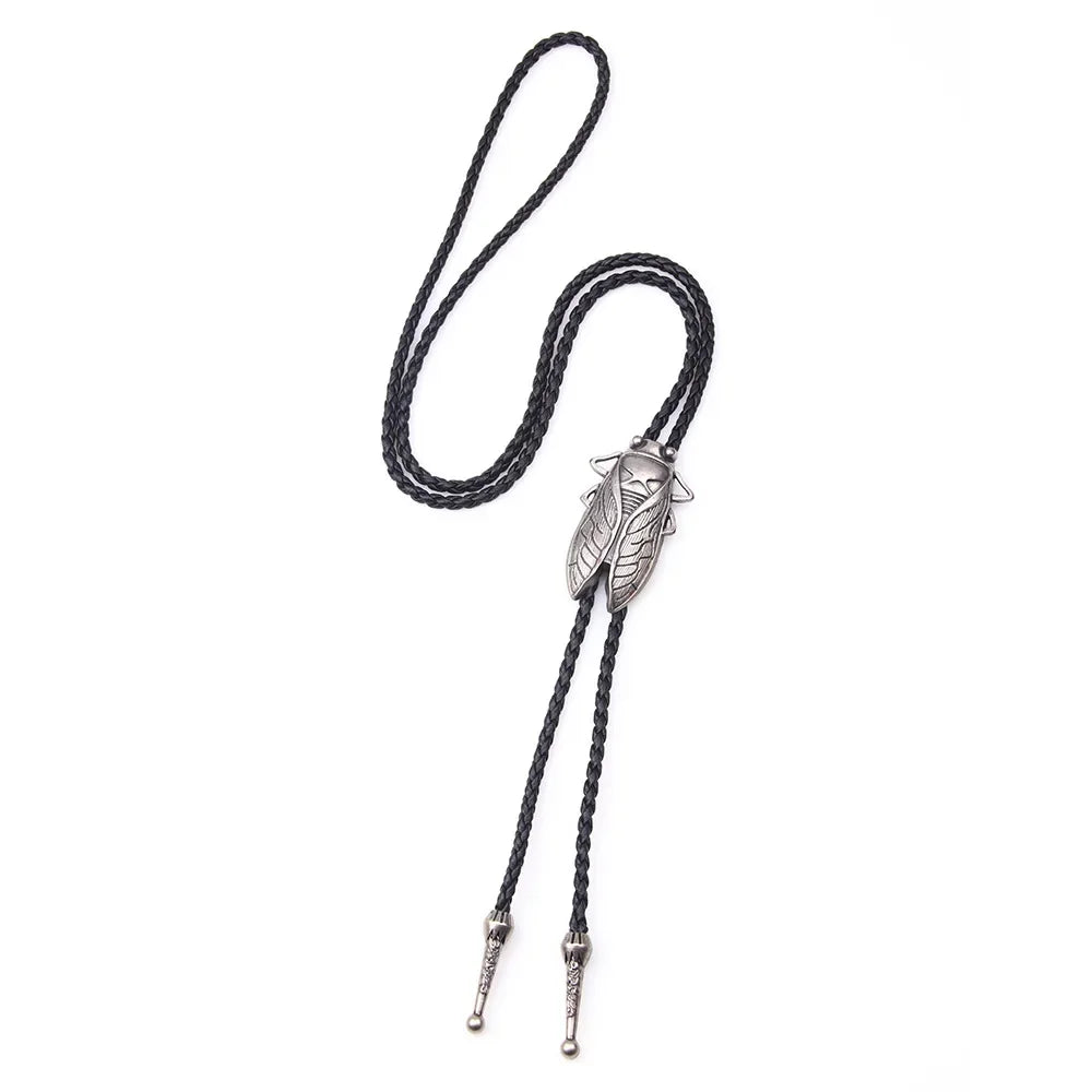 Bolo tie med metallcikada