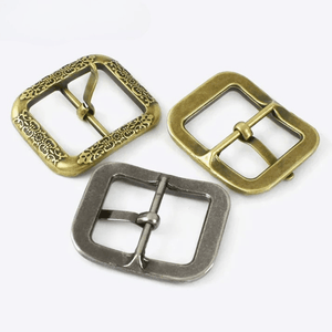 Bältesspänne vintage metall graverad fyrkant