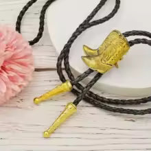 Bolo tie med cowboyboots