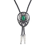 Bolo tie med dekorativ sten och lövmönstrad i vintage-stil