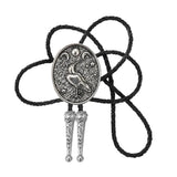Bolo tie med djurmönster och månmotiv