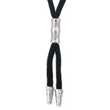 Bolo tie med silverfäste och svart nylonrep