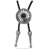 Bolo tie med svart sten och solinspirerat silverhänge