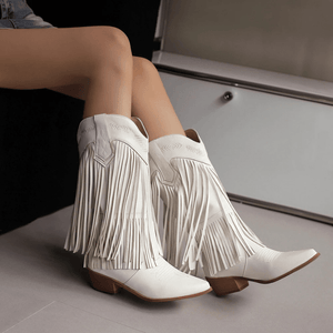 Cowboy boots mocka dam