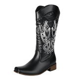 Cowboyboots med elegant broderi och glansig yta