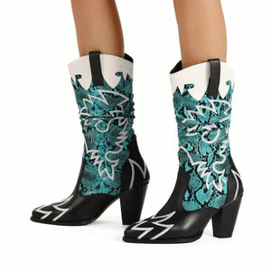 Tvåfärgade Cowgirl Boots med Färgglatt Ormskinnsmönster