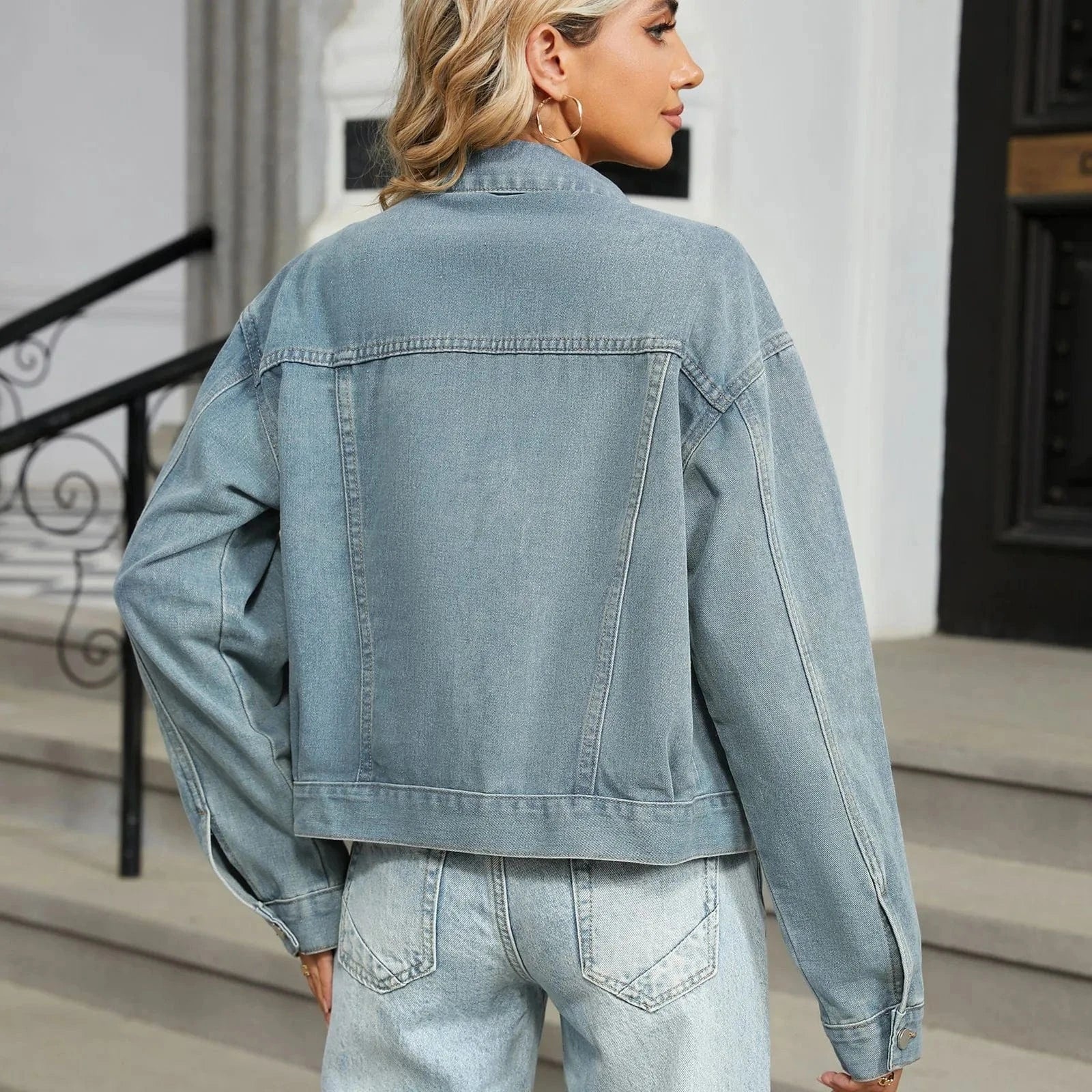 Jeans jacka ljusblå
