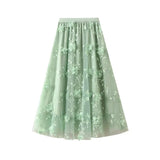 Lång tyllkjol med 3D-blombroderi