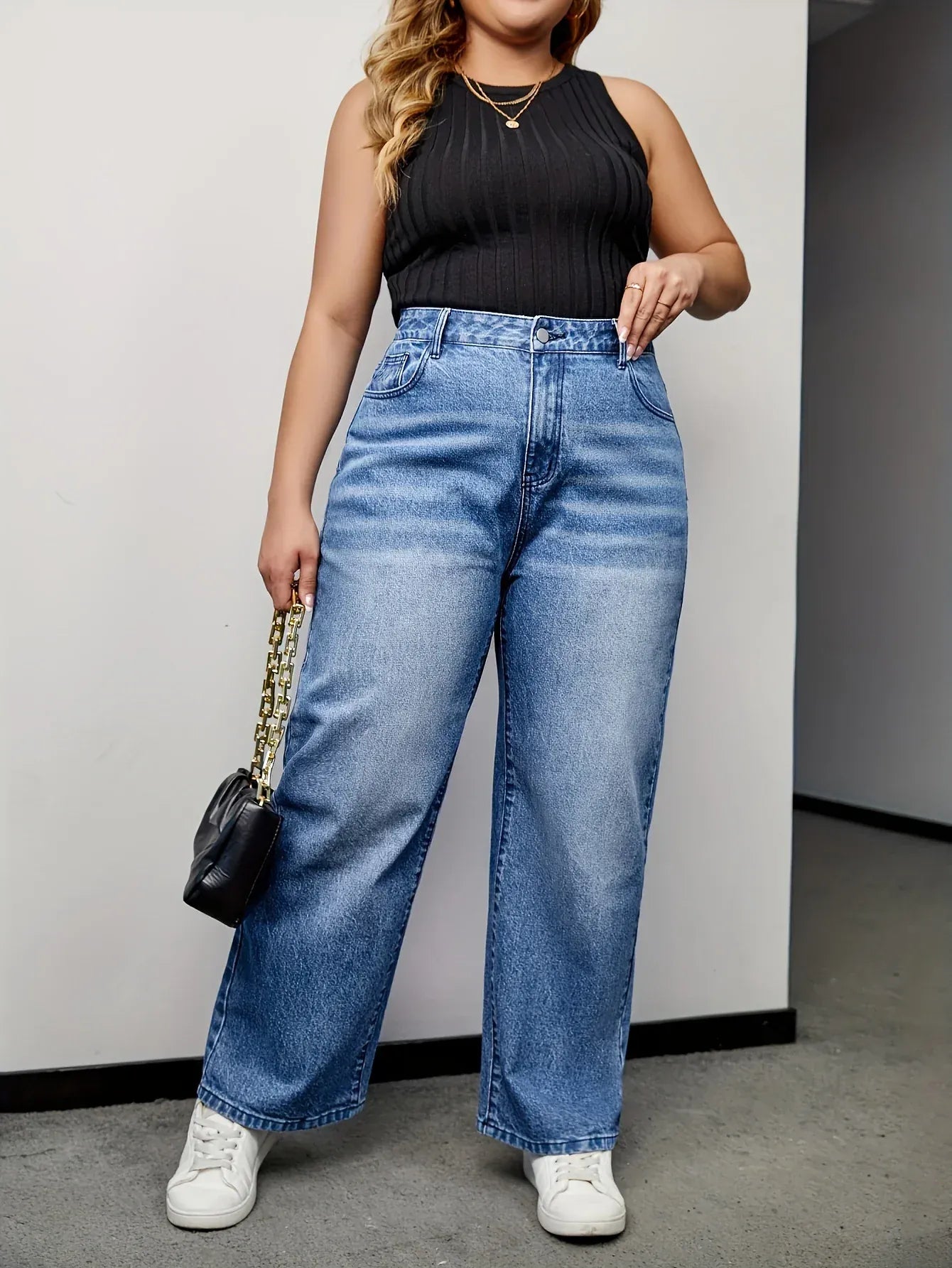 Lösa jeans i plusstorlek för damer