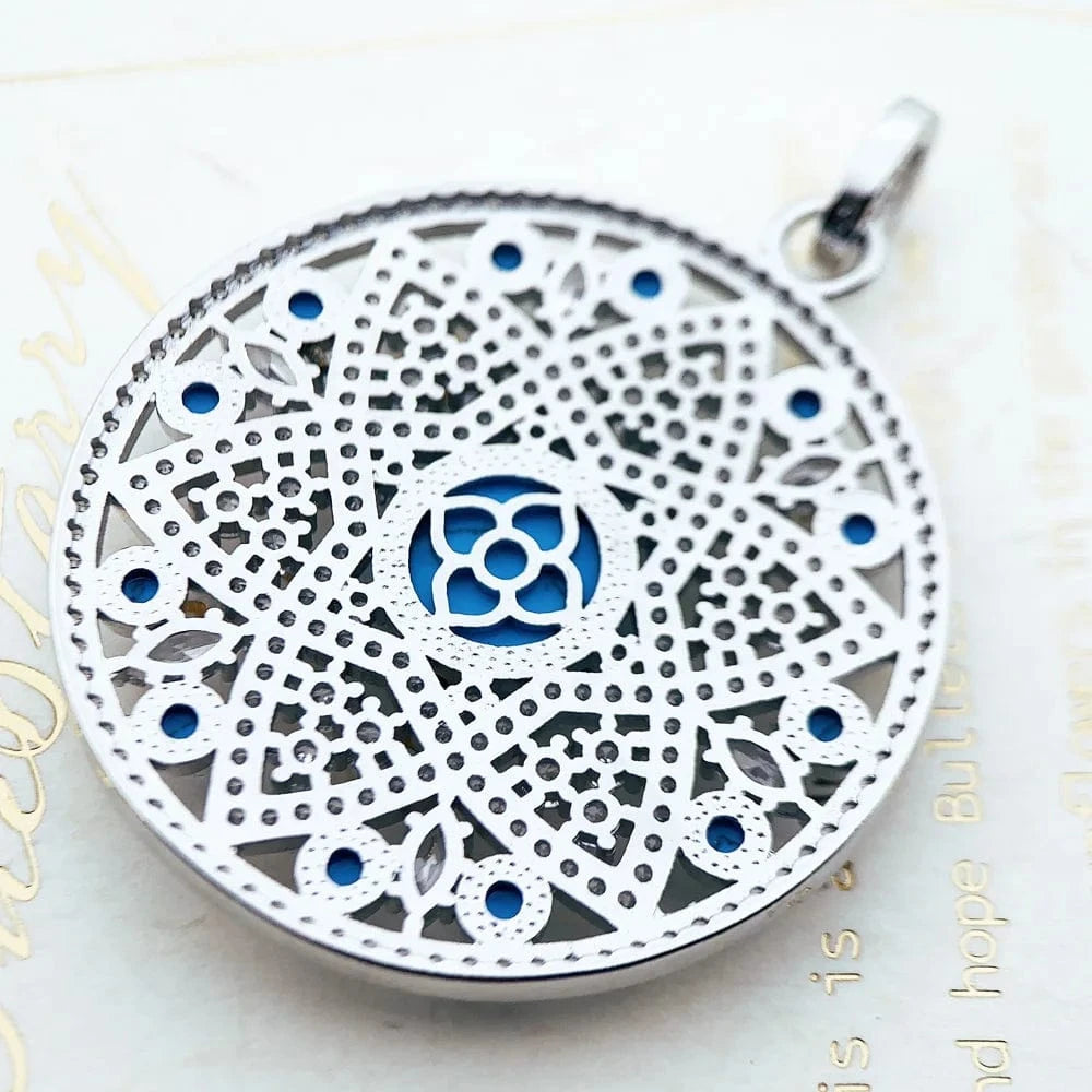 Mandala hänge i silver med turkos
