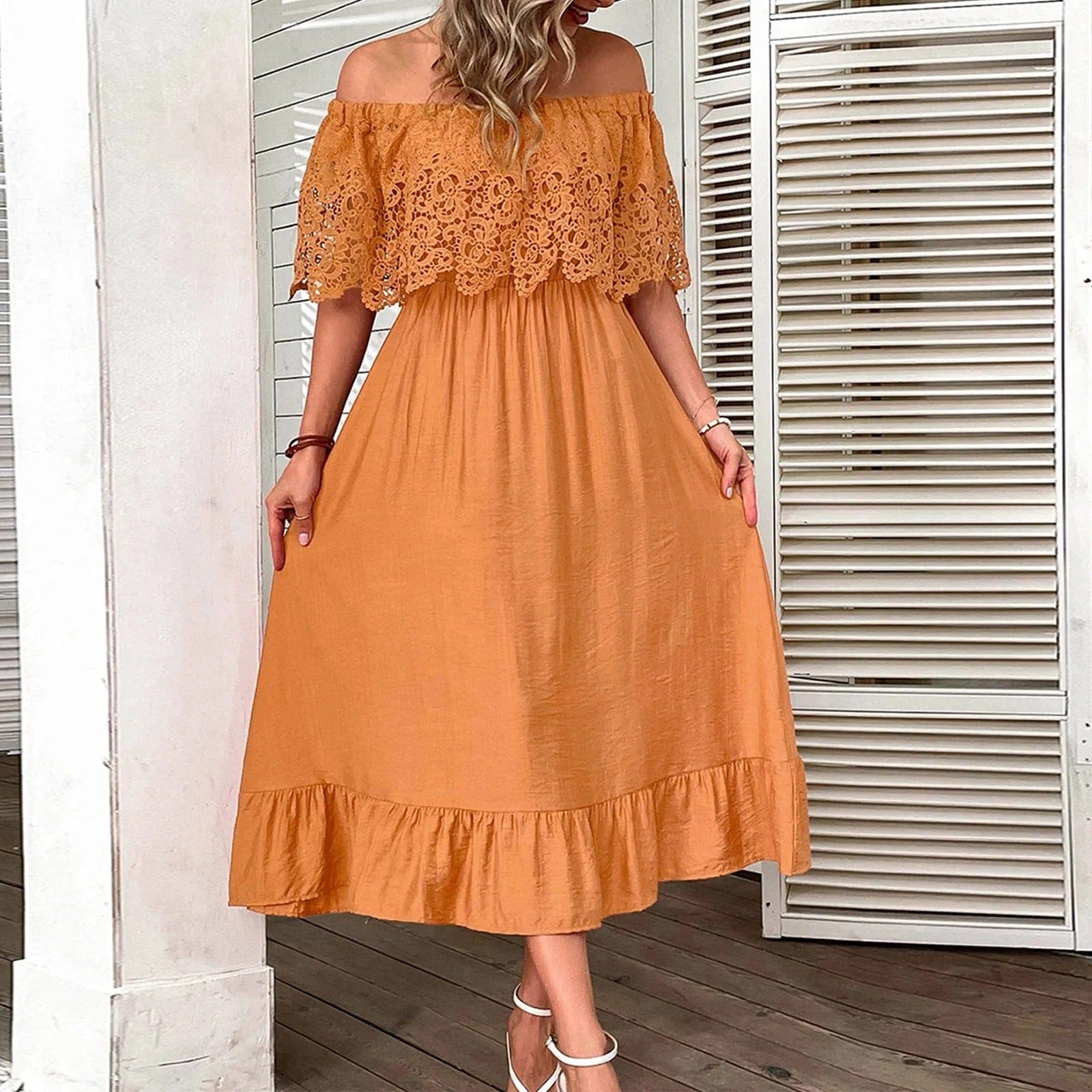 Off shoulder klänning sommar