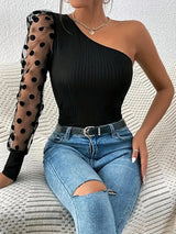 One shoulder blus