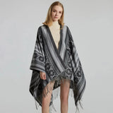 Oppen poncho dam