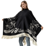 Poncho med fransar